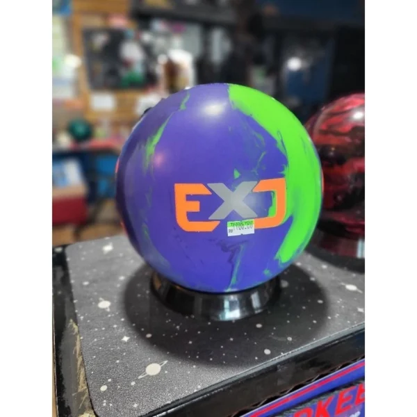 Motiv Venom Exj Bowling Ball - Image 2